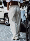 [women] Avalon is wearing XS