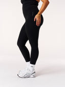 [women] Simmy is 164cm wearing M