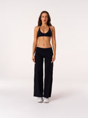 [women] Jacinta is wearing XS