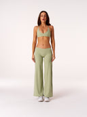 [women] Jacinta is wearing XS