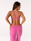 [women] Jacinta is wearing XS