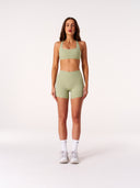[women] Jacinta is wearing XS