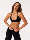 [women] Jacinta is wearing XS
