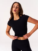 [women] Jacinta is wearing XS
