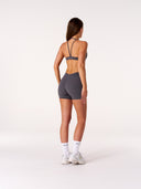 [women] Jacinta is wearing XS