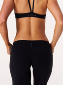 [women] Jacinta is wearing XS