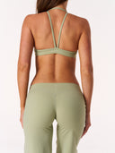 [women] Jacinta is wearing XS