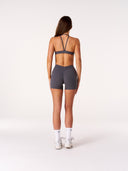 [women] Jacinta is wearing XS