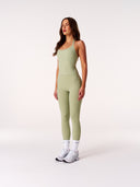 [women] Jacinta is wearing XS