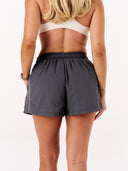 [women] Avalon is wearing XS