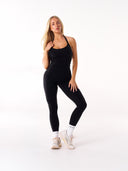 [women] V Back Invisible Scrunch Leggings Black, front