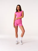 [women] Jacinta is wearing XS