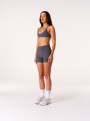 [women] Jacinta is wearing XS