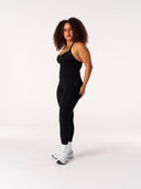 [women] Simmy is 164cm wearing M