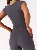 [women] Jacinta is wearing XS