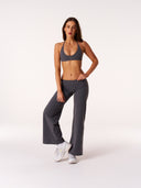 [women] Jacinta is wearing XS