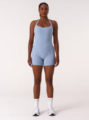 [women] Esha is 179cm wearing M