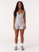 [women] Madeleine is 152cm wearing XS