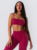 [women] Paris is wearing XS