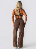[women] Avalon is wearing XS
