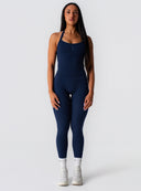 [women] Paris is wearing XS