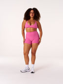 [women] Simmy is 164cm wearing M