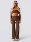 [women] Avalon is wearing XS