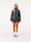 [women] Avalon is wearing XS
