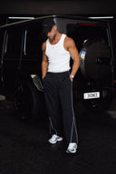 [adam] Adam is 183cm wearing S