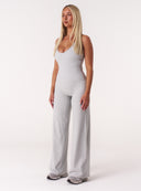 [women] Avalon is wearing M