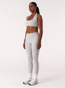 [women] Esha is 179cm wearing M