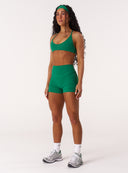 [women] Madeleine is 152cm wearing XS