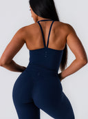 [women] Paris is wearing XS