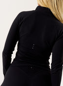 [women] Avalon is wearing XS