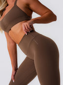 [women] Avalon is wearing XS