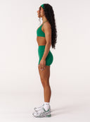 [women] Madeleine is 152cm wearing XS