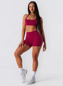 [women] Paris is wearing XS