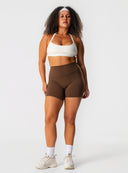 [women] Simmy is 164cm wearing M
