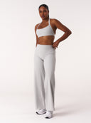 [women] Esha is 179cm wearing M