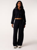 [women] Esha is 179cm wearing M