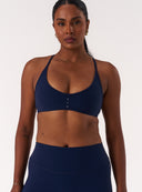 [women] Esha is 179cm wearing M