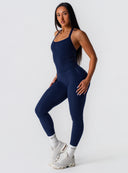 [women] Paris is wearing XS