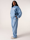 [women] Esha is 179cm wearing M