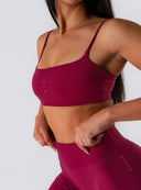 [women] Paris is wearing XS