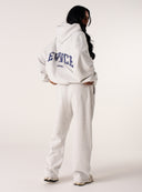 [women] Esha is 179cm wearing M