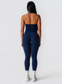 [women] Paris is wearing XS