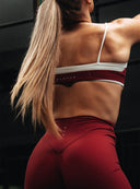 [women] Bianca is 150cm wearing XS