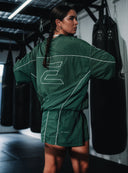 [women] Lily is wearing XS