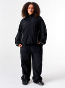 [women] Simmy is 164cm wearing M
