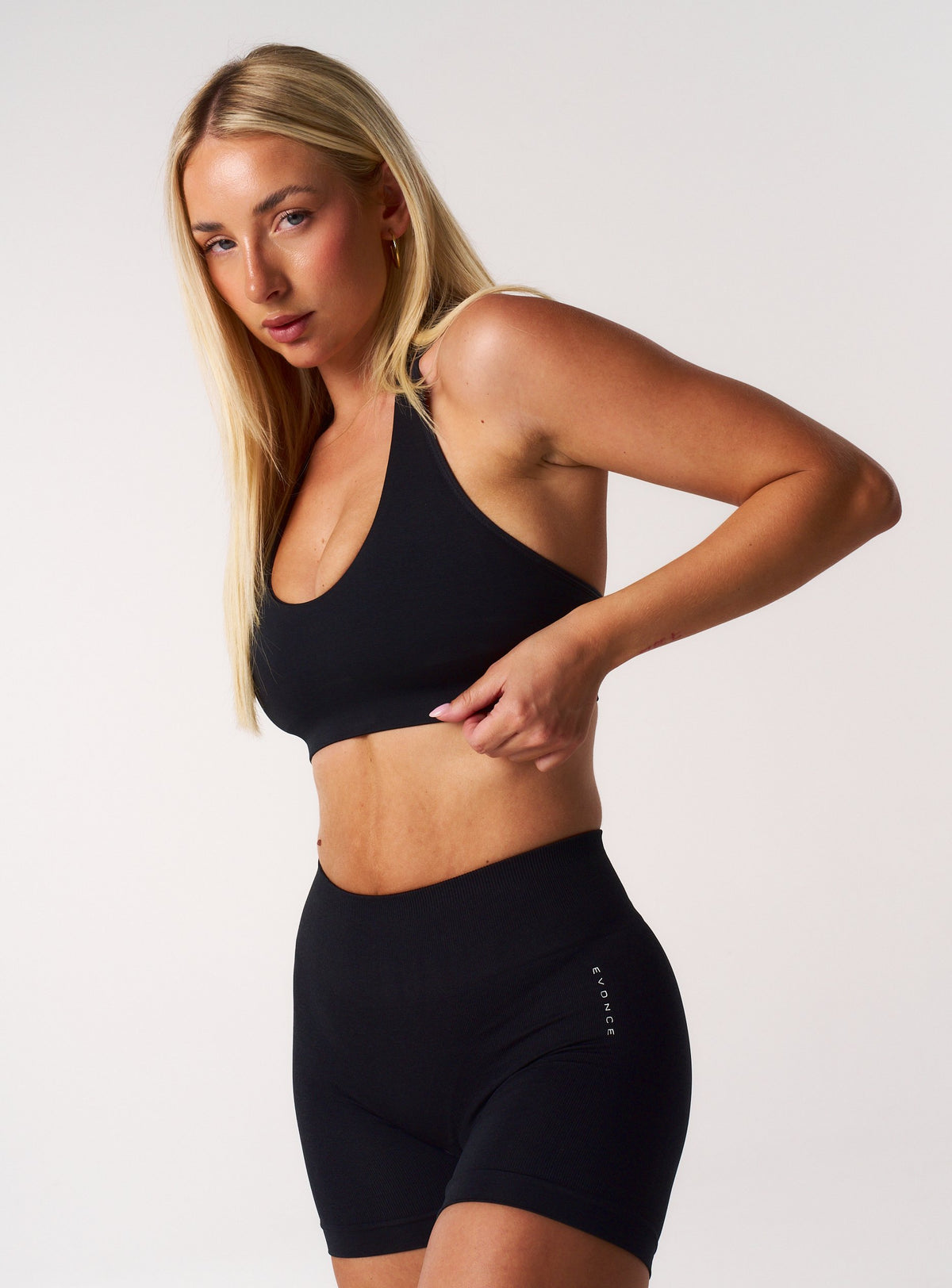 [women] Seamless Halter Crop - Black